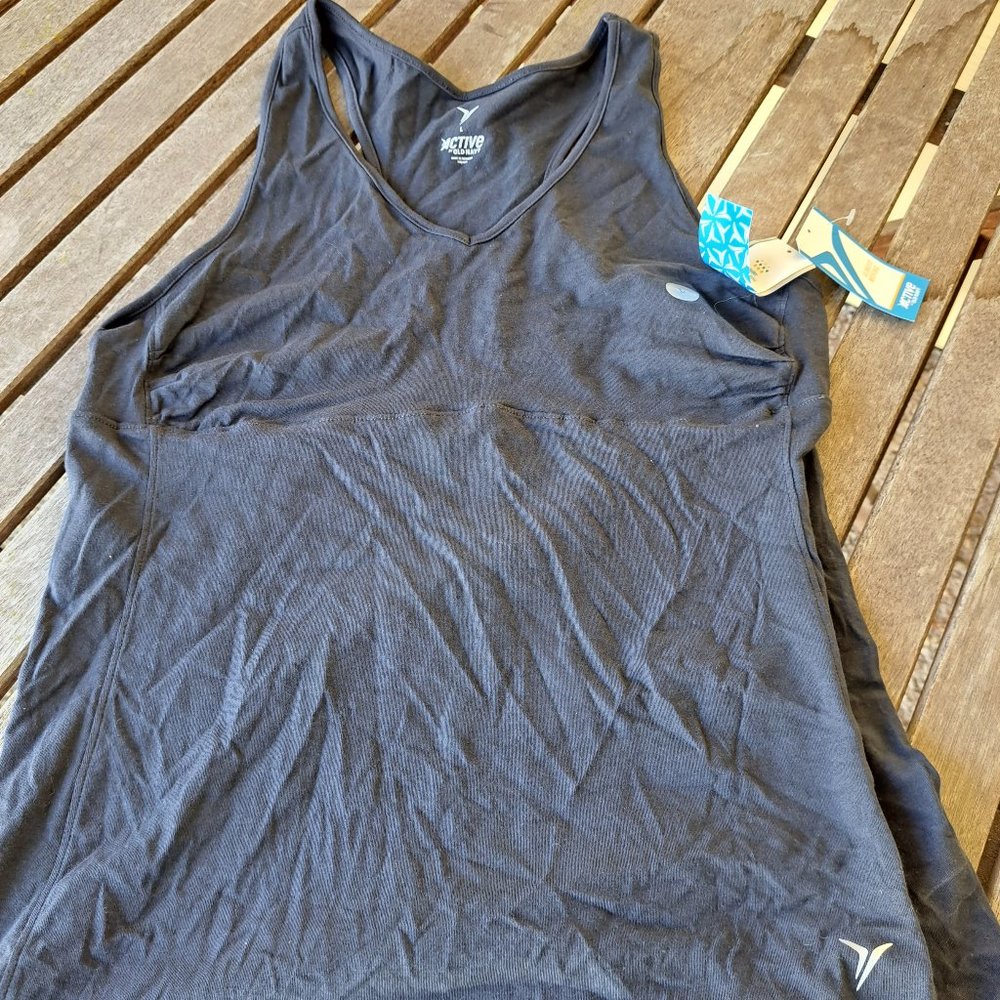 Athletic tank top